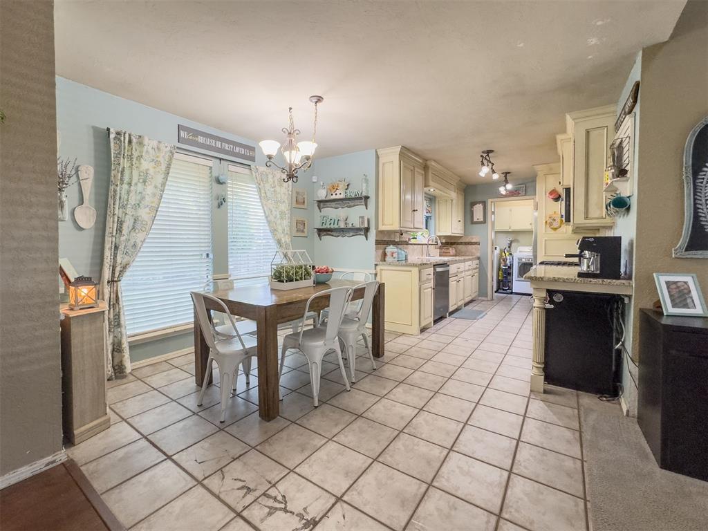 2612 Clover Glen Drive
