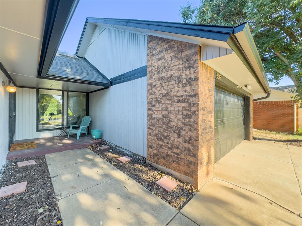 2612 Clover Glen Drive