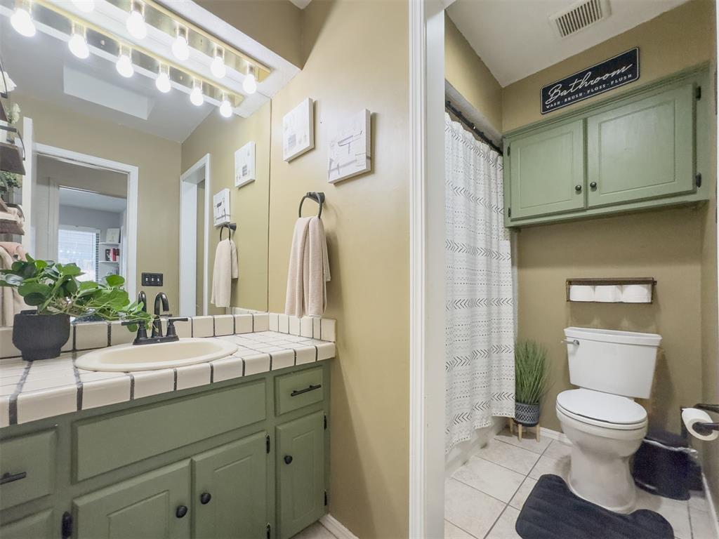 2612 Clover Glen Drive