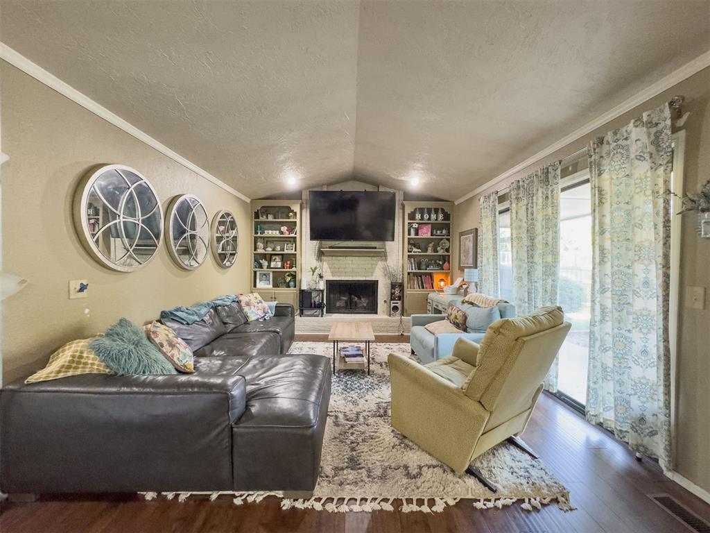 2612 Clover Glen Drive