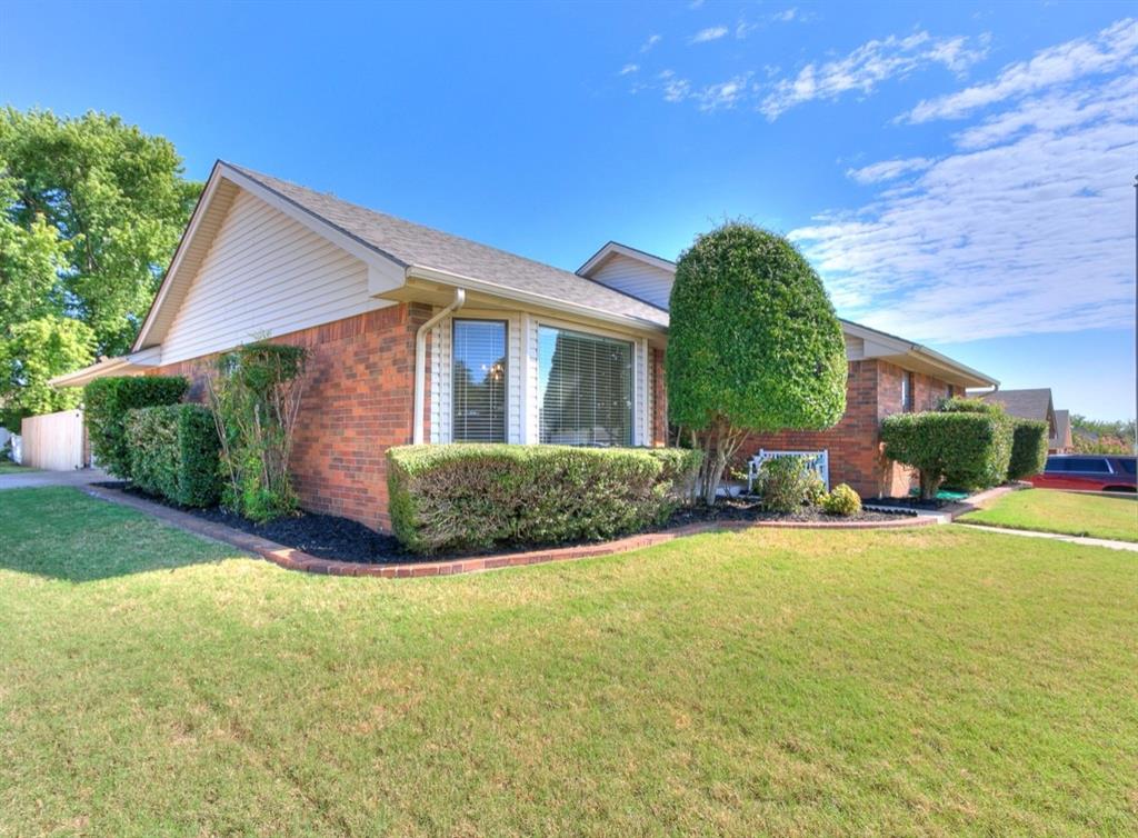 1200 Windsor Place