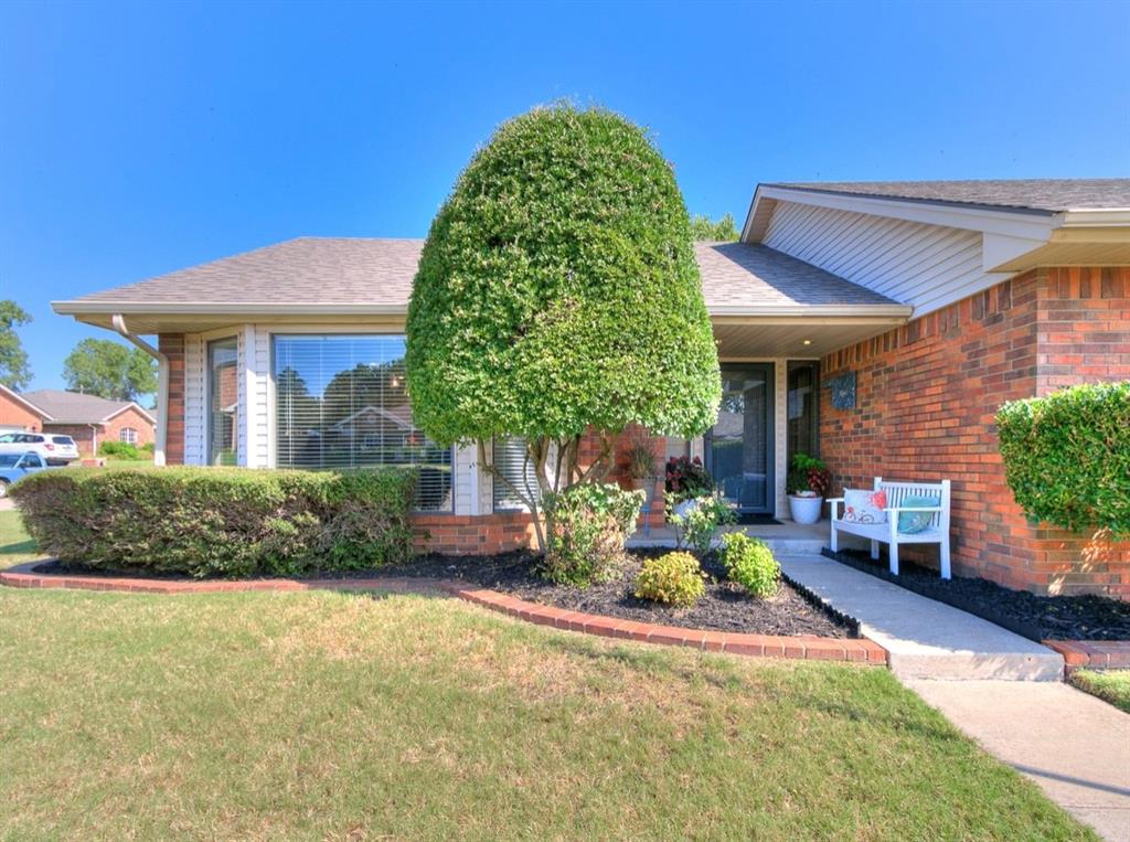 1200 Windsor Place