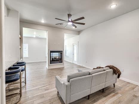 511 Blue Bird Lane