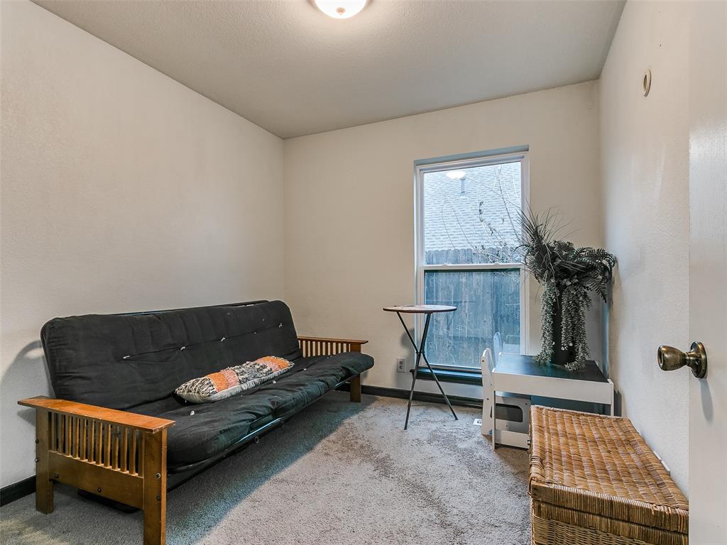 1204 Castle Creek