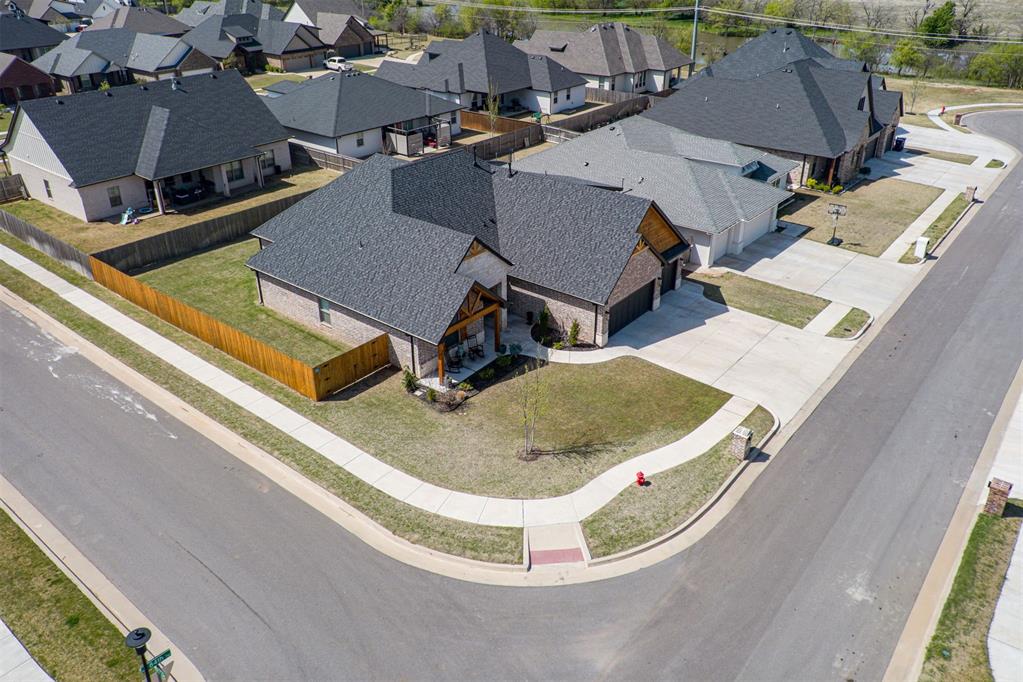 9316 NW 84th Terrace