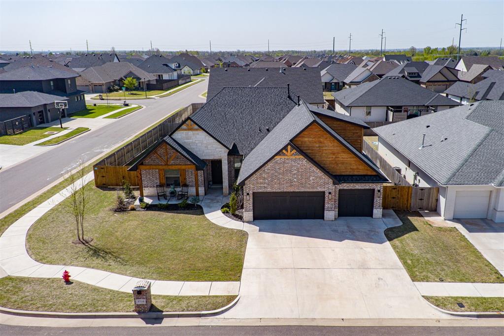 9316 NW 84th Terrace