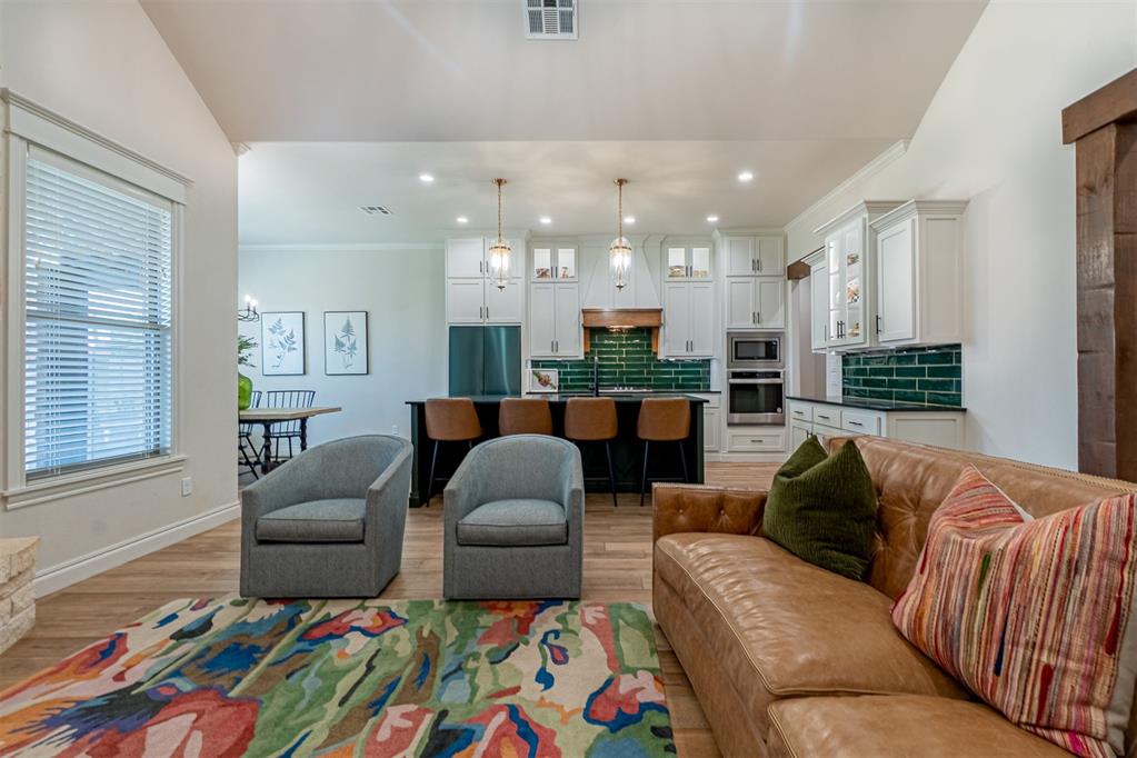 9316 NW 84th Terrace