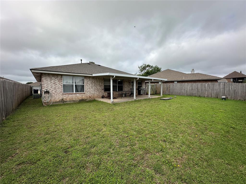 6013 SE 83rd Place