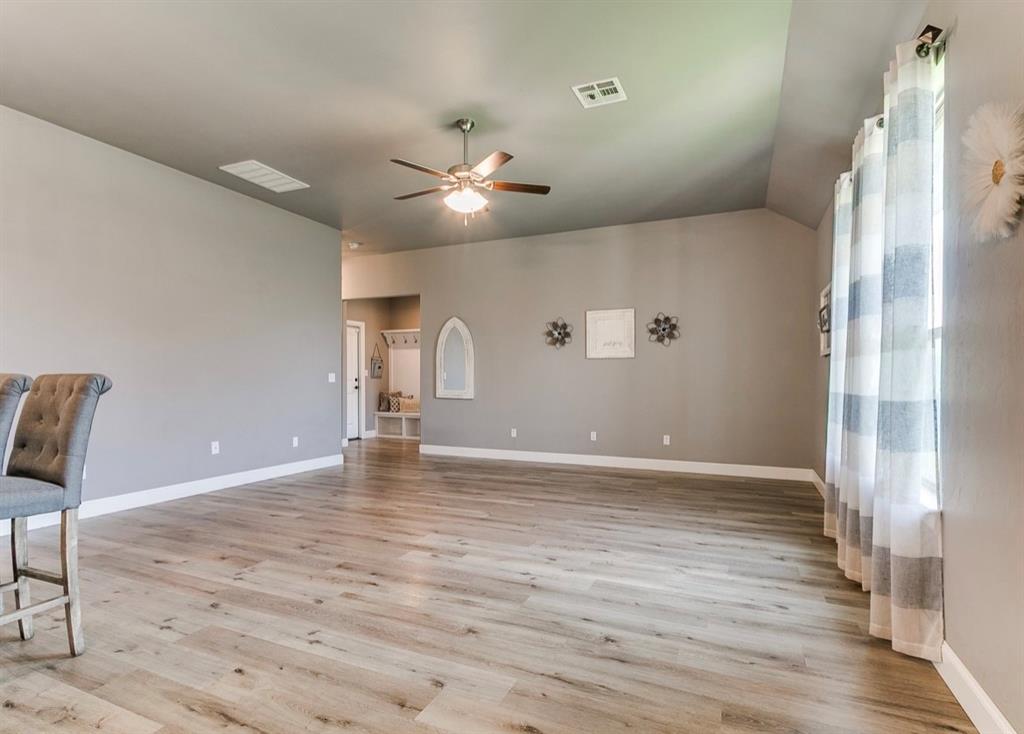 1919 Twisted Oak Court