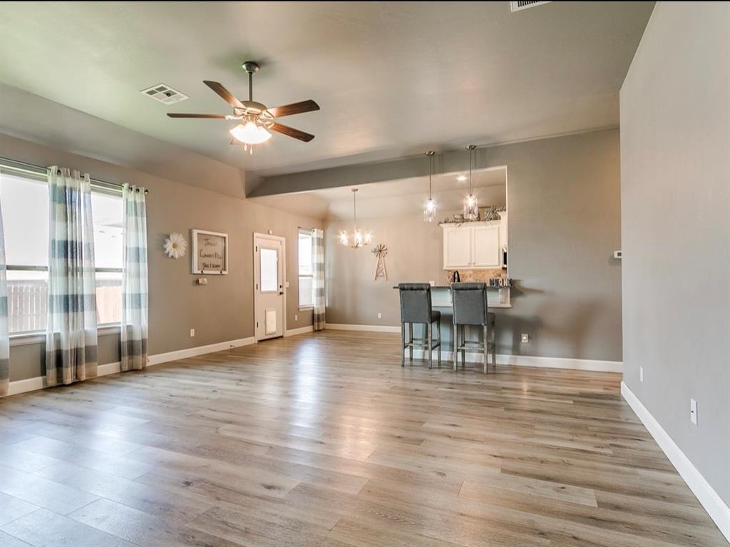 1919 Twisted Oak Court
