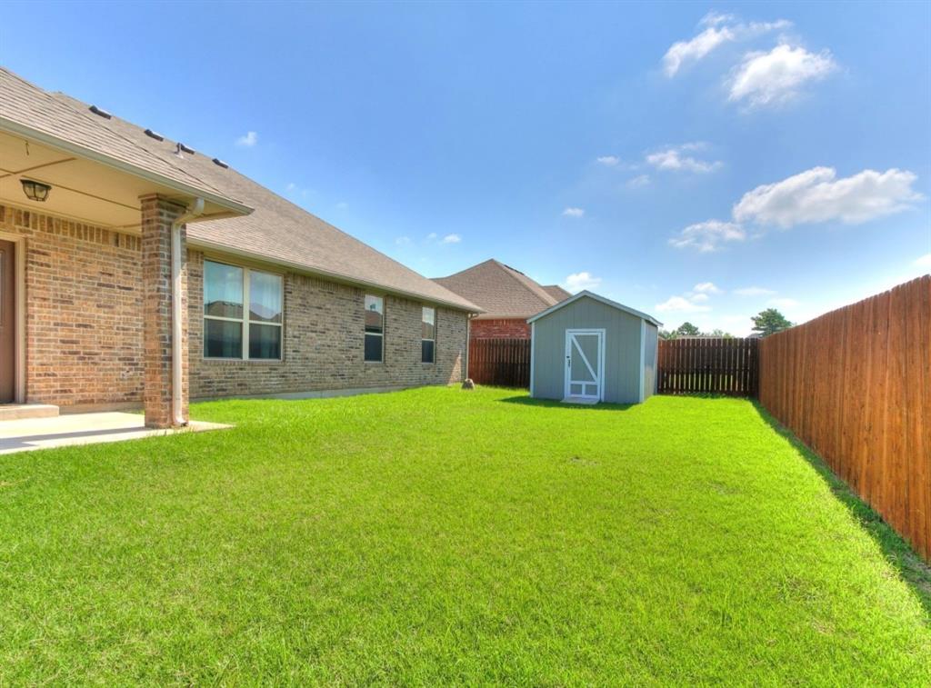 1919 Twisted Oak Court