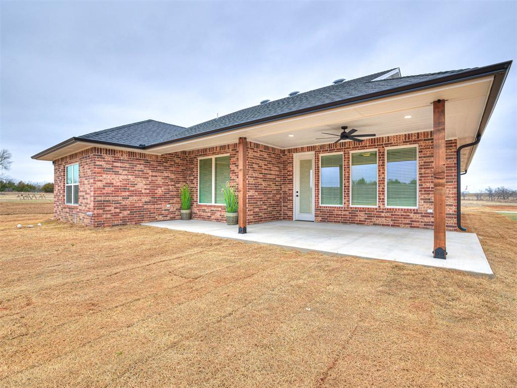 509 Blue Bird Lane