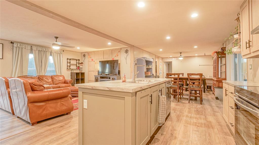 100859 S red rock Trail