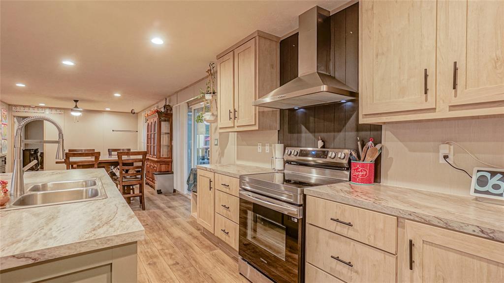 100859 S red rock Trail