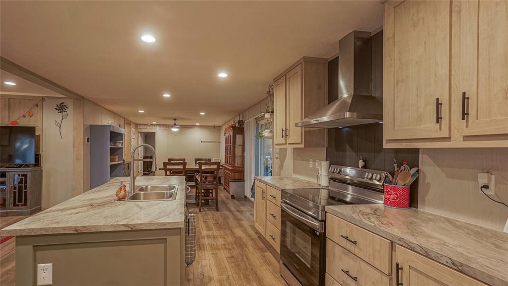100859 S red rock Trail