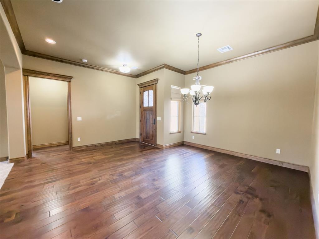 921 NW 194th Avenue