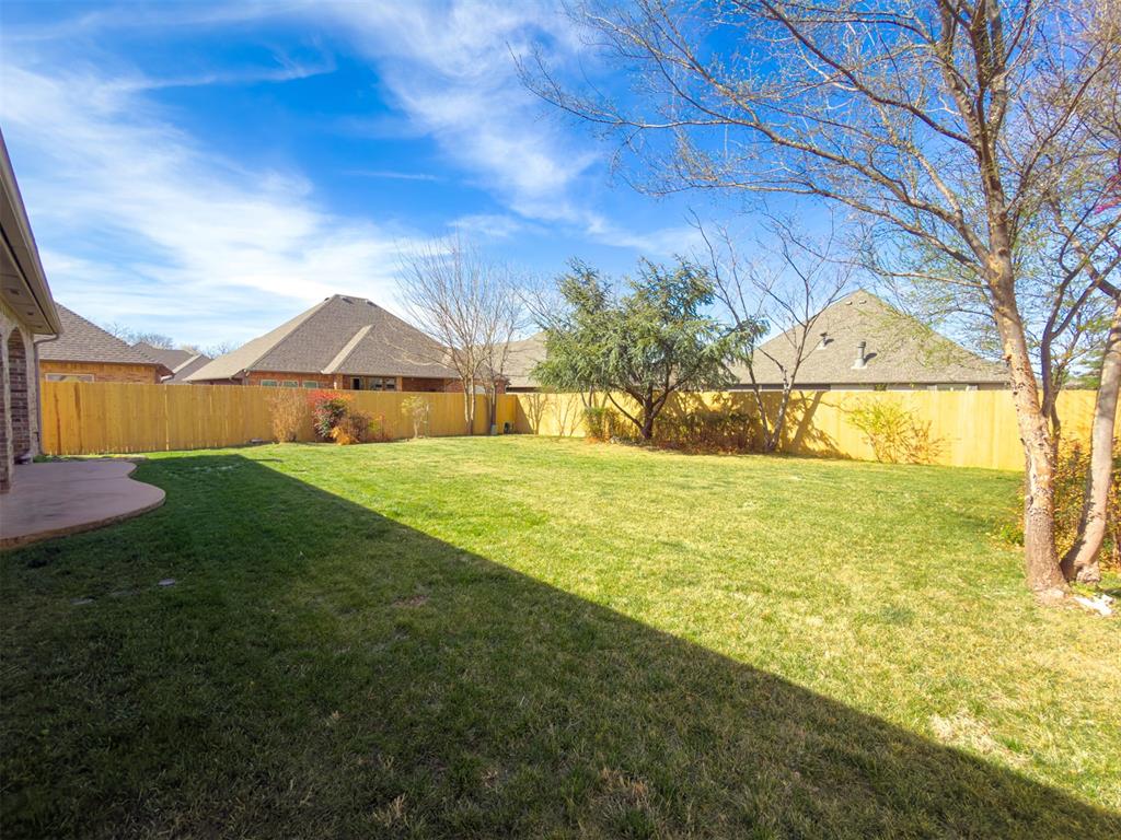921 NW 194th Avenue
