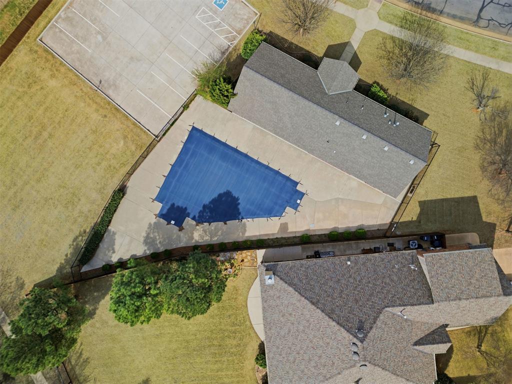 921 NW 194th Avenue