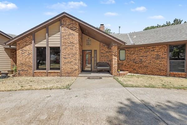 6117 W Gun Hill Way