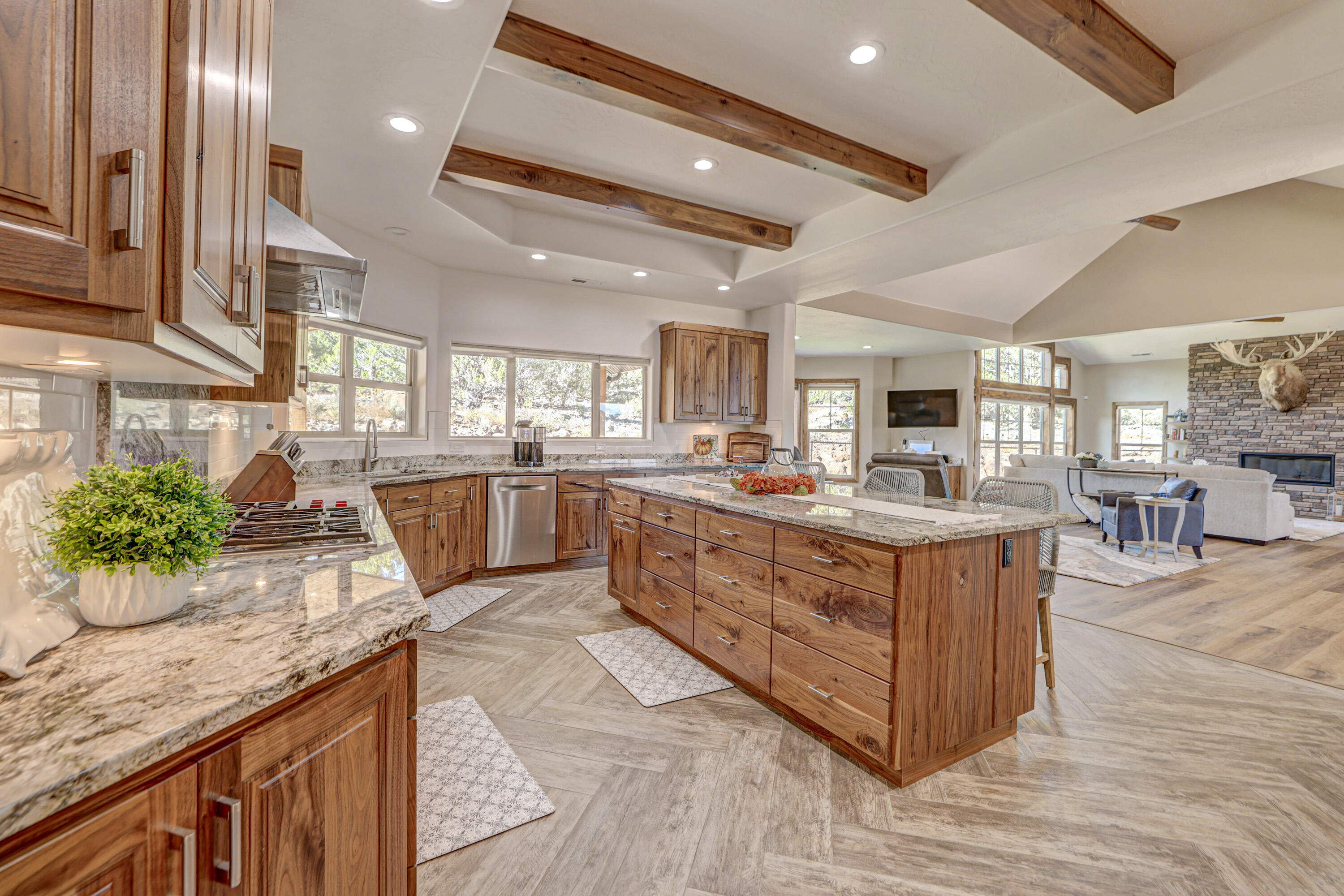 3636 S Canyon Cove DR