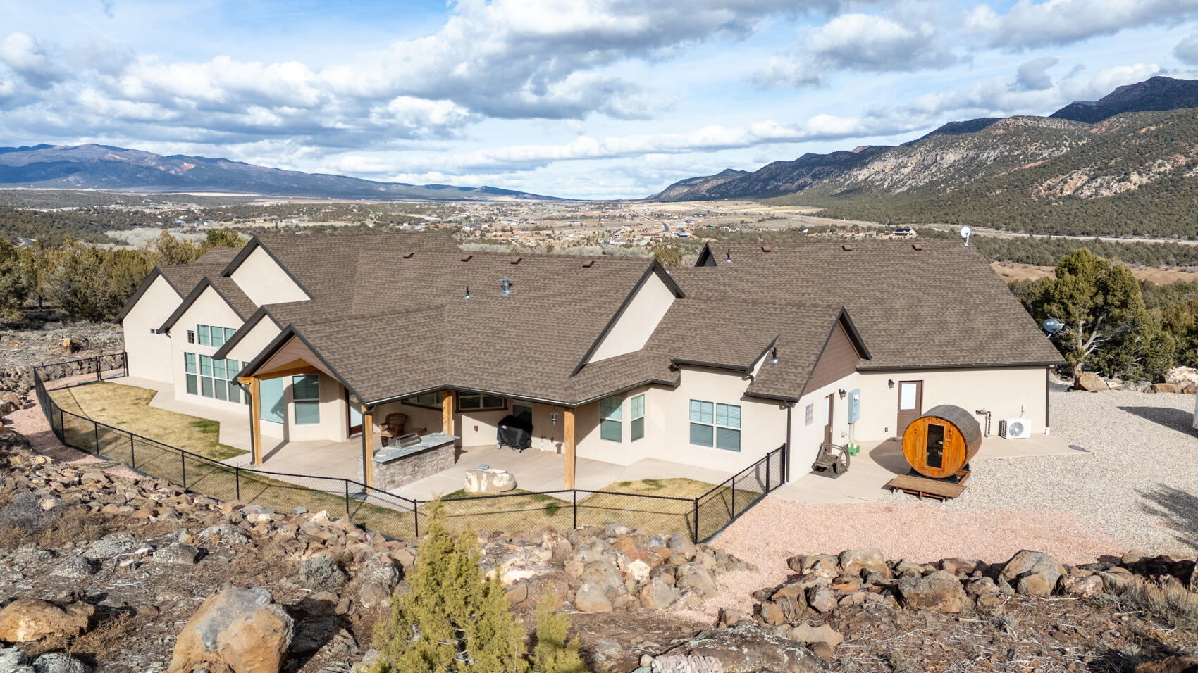 3636 S Canyon Cove DR