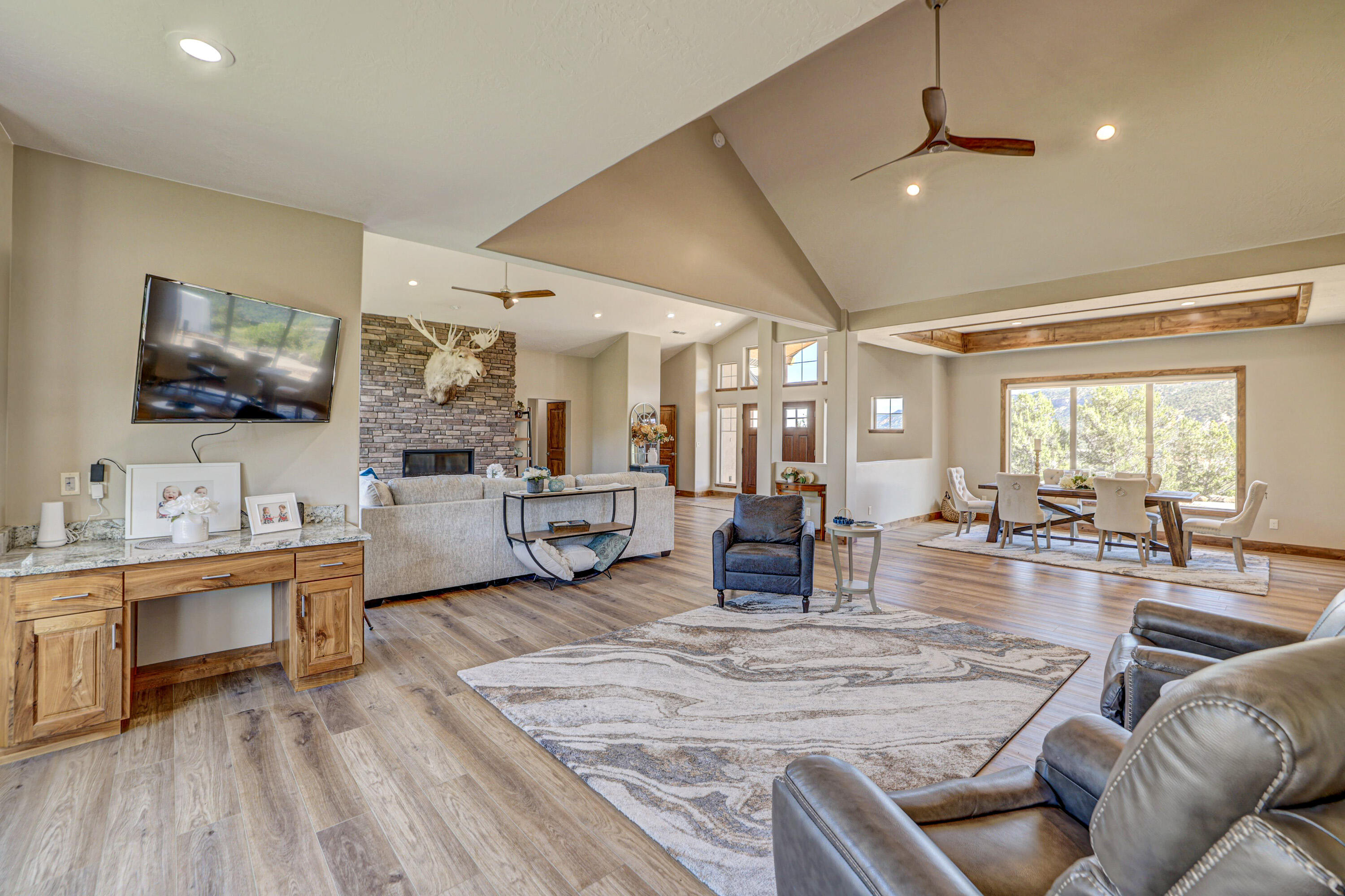 3636 S Canyon Cove DR