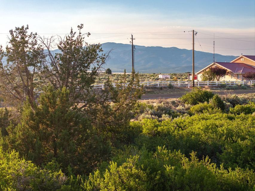 1463 S Old Highway 91
