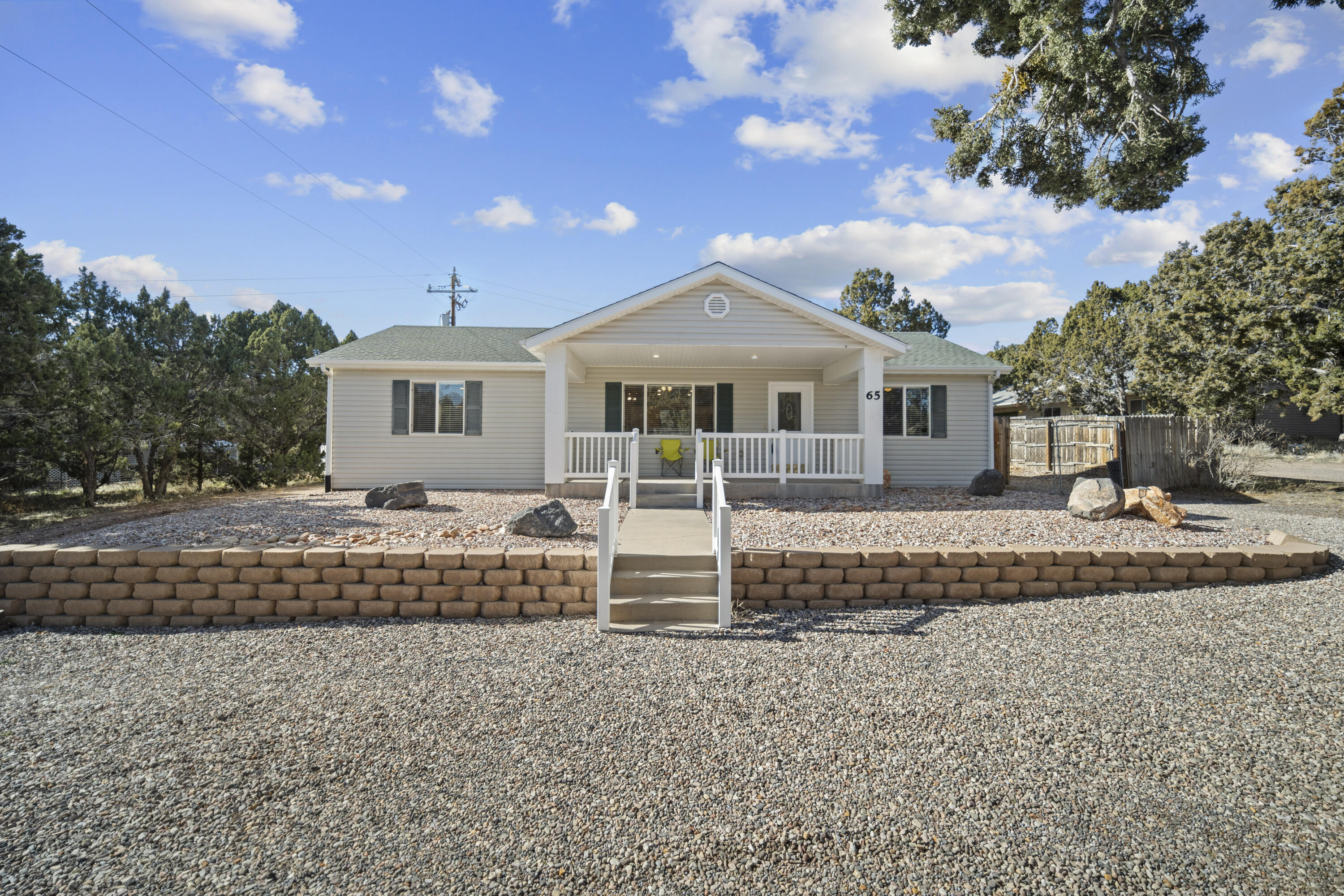 65 N Butch Cassidy Trail