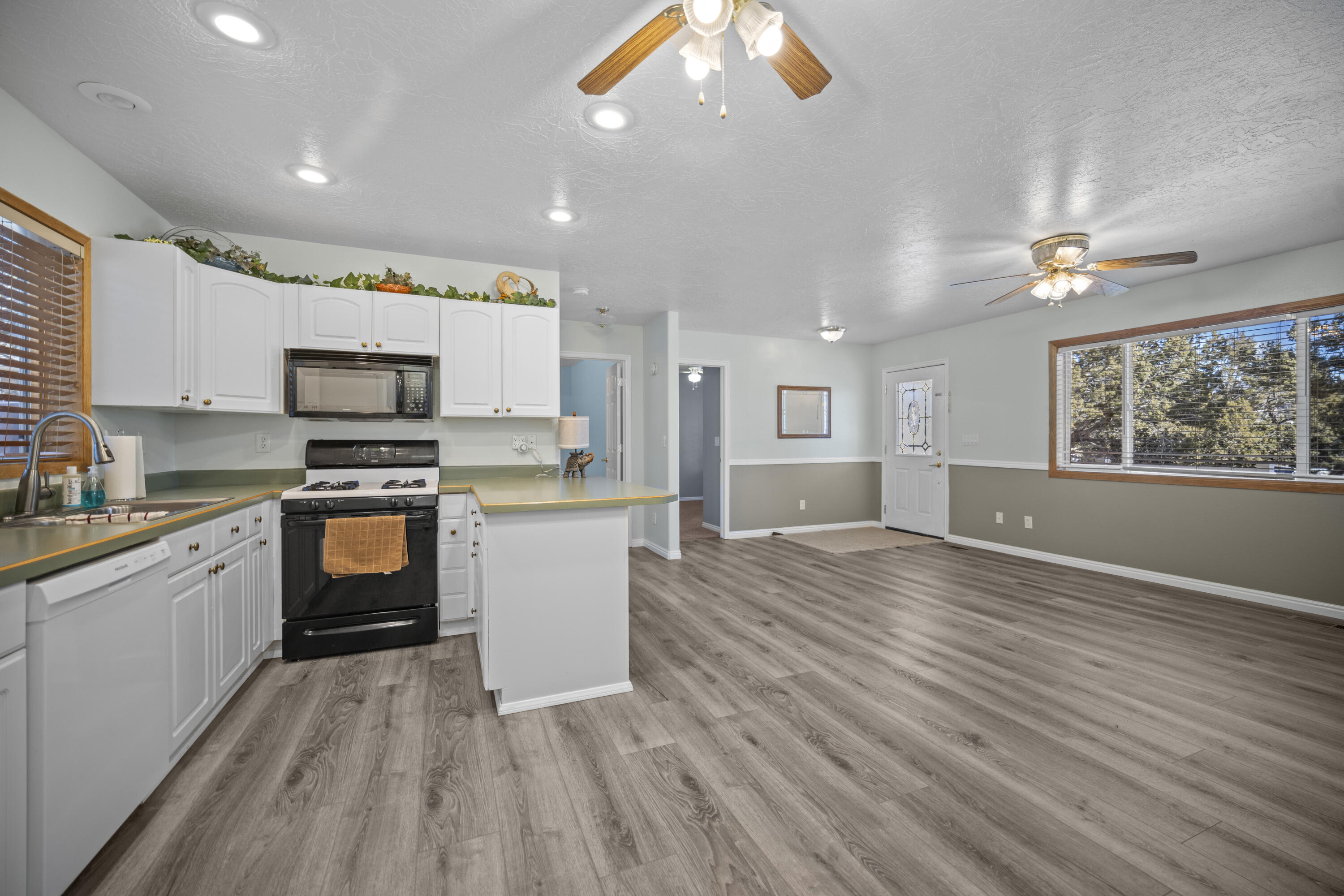 65 N Butch Cassidy Trail