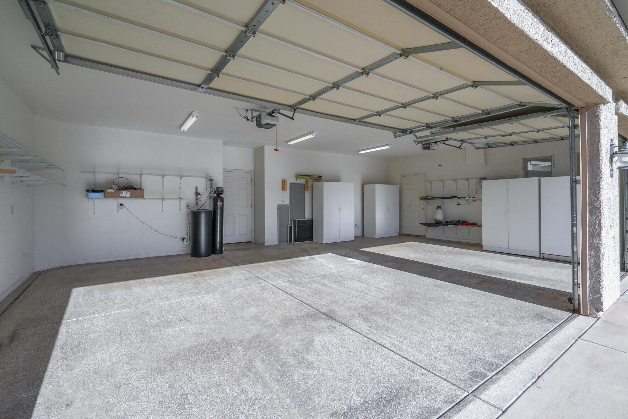 1830 W Heatherglen DR