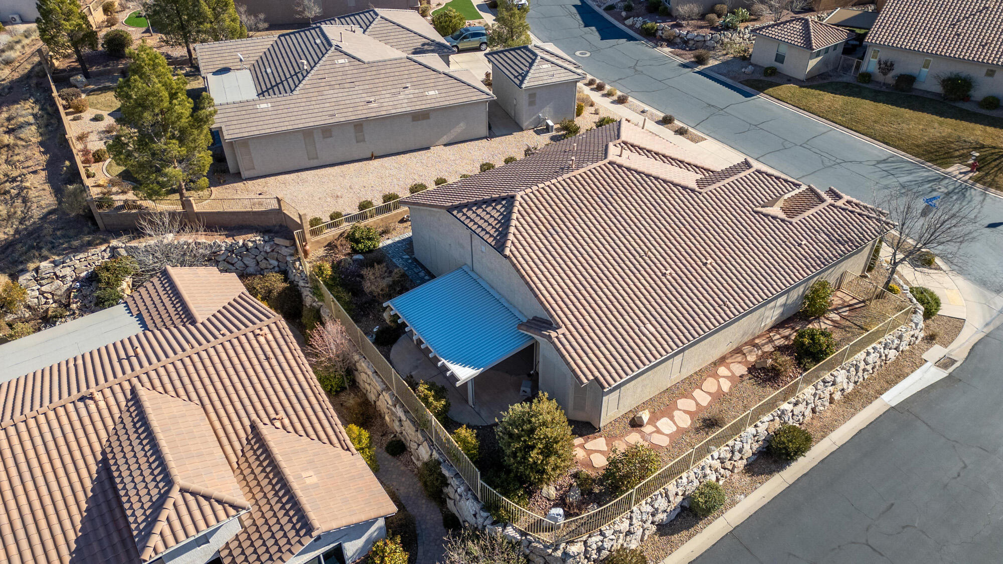 1830 W Heatherglen DR