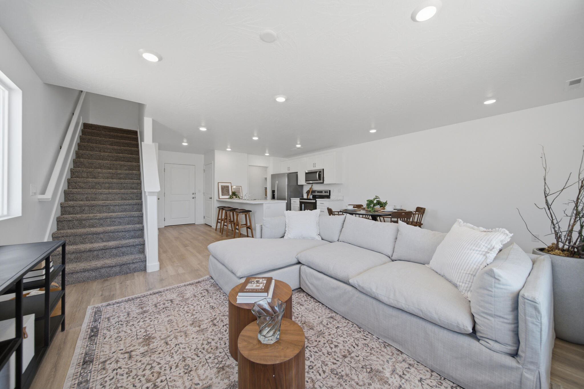 2210 S Wolverine Way 2527