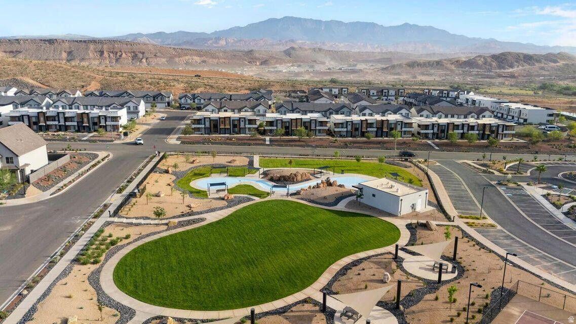 2210 S Wolverine Way 2527