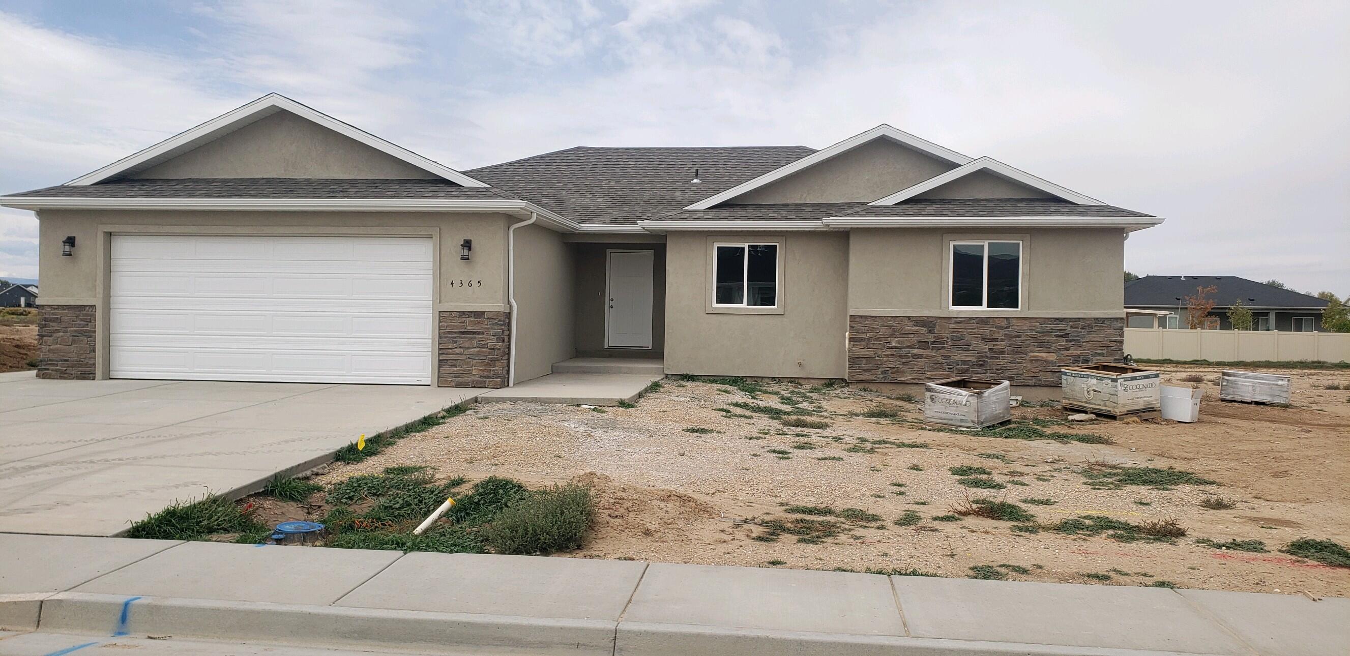 4365 N Gold Dust Trail