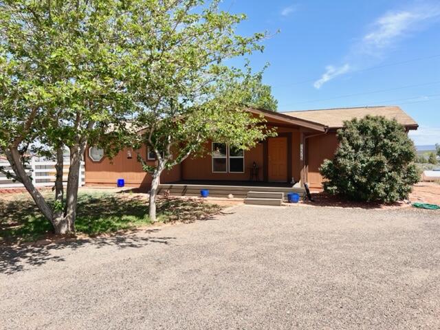 1375 S Desert View DR