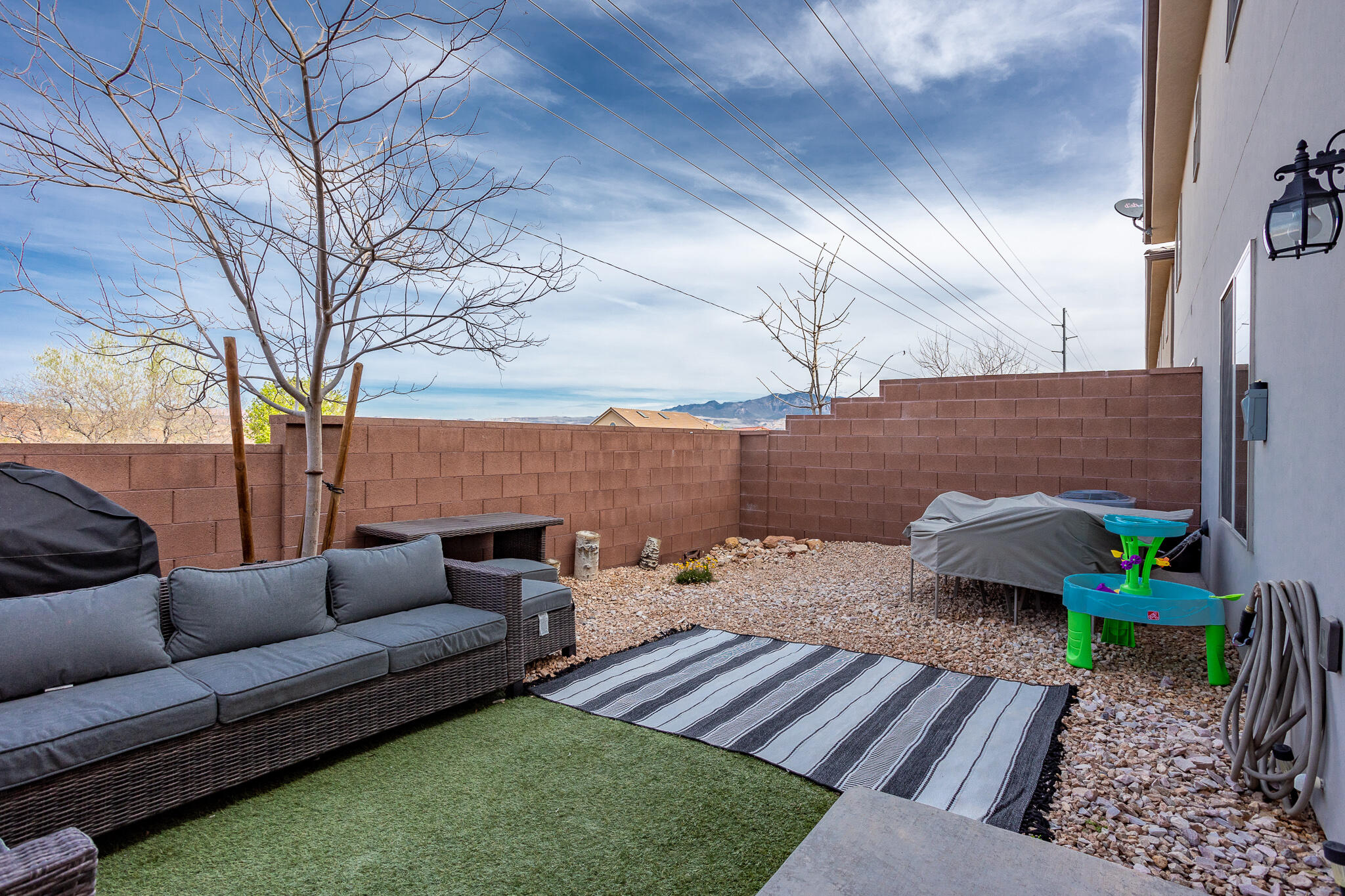 3136 S Relic Ridge DR