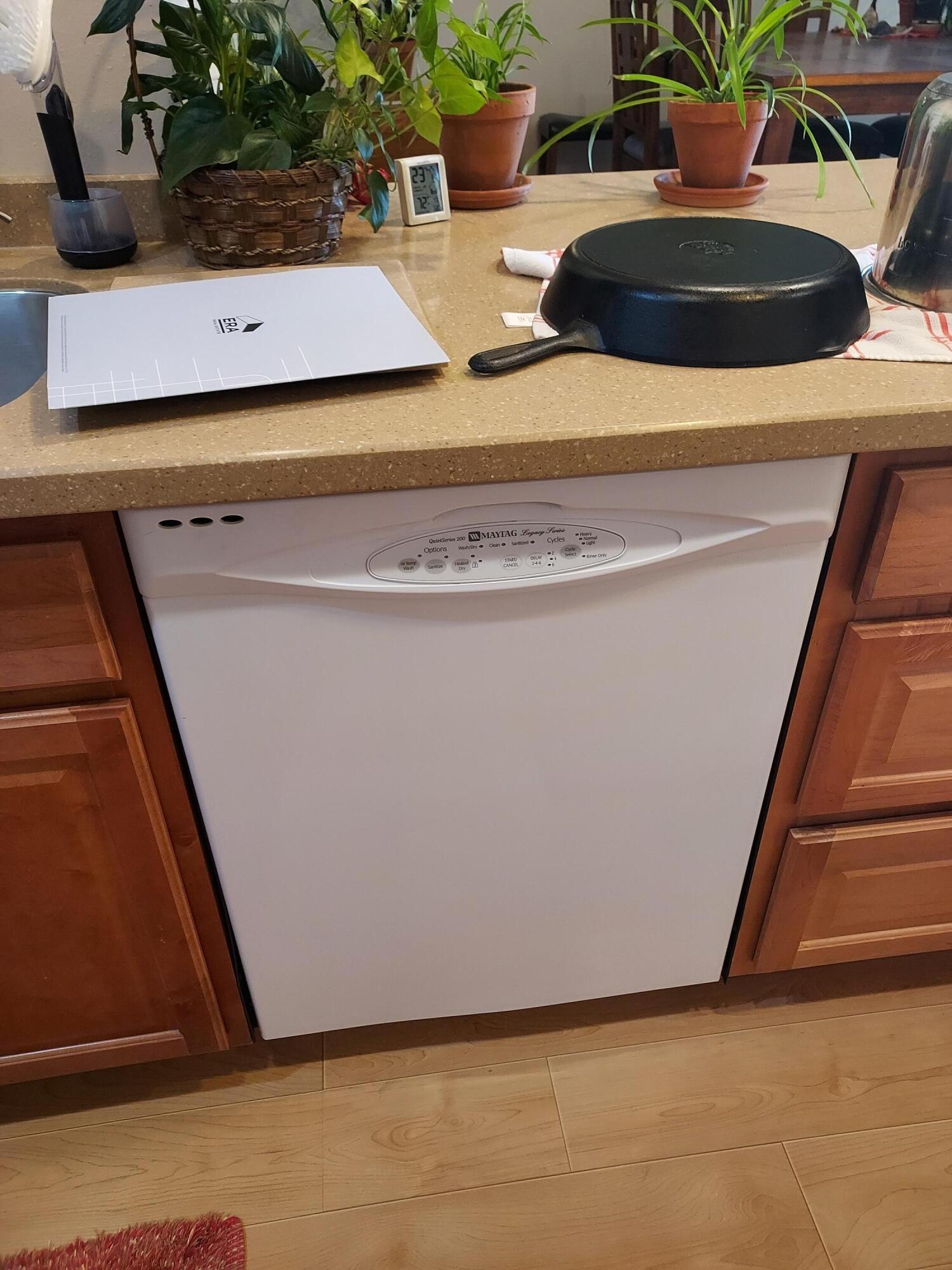 907 S Three Fountains DR