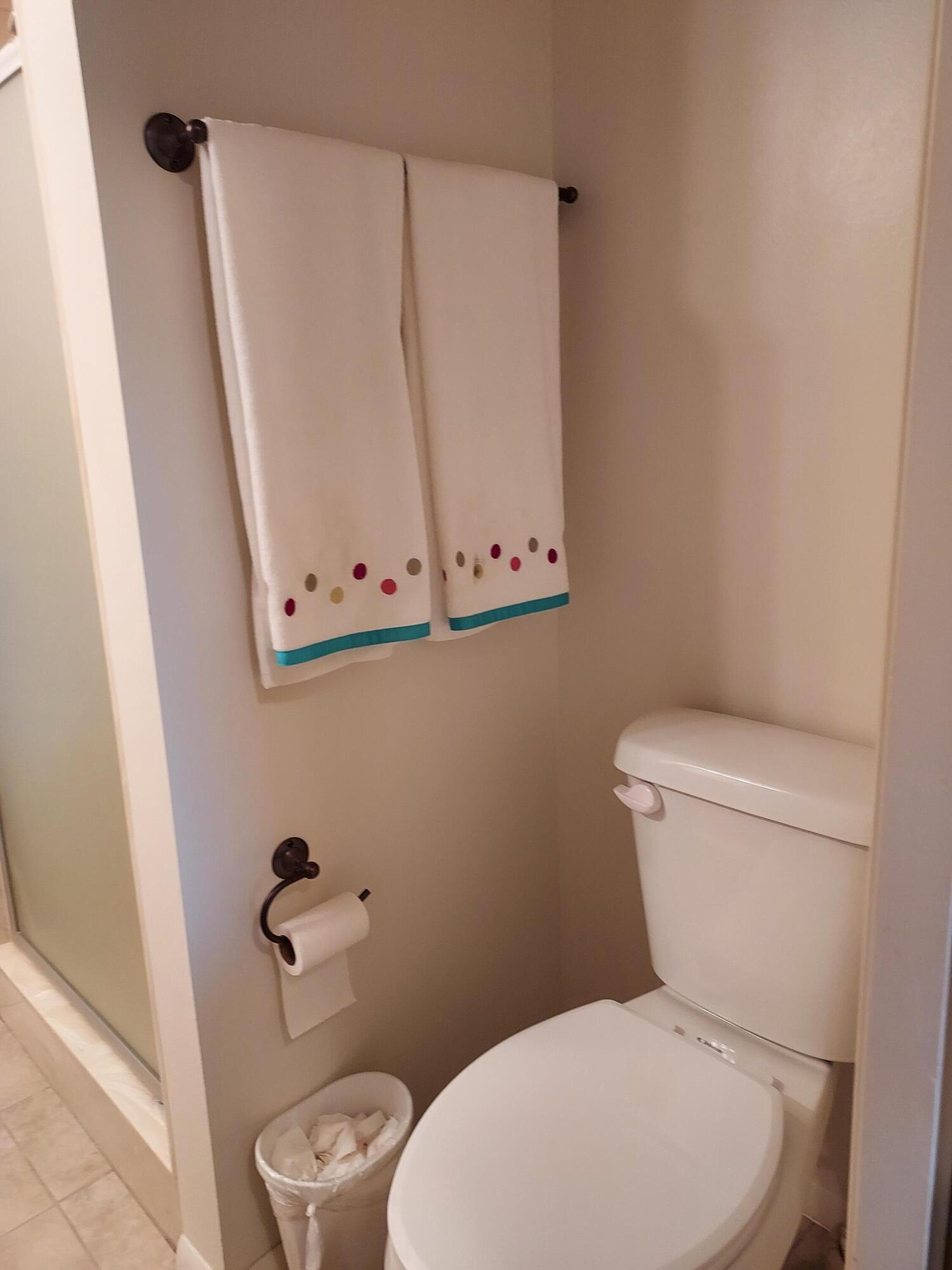 907 S Three Fountains DR