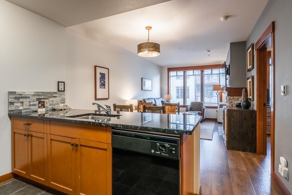 100 Canyon Blvd #3307 Unit: Lincoln House #3307