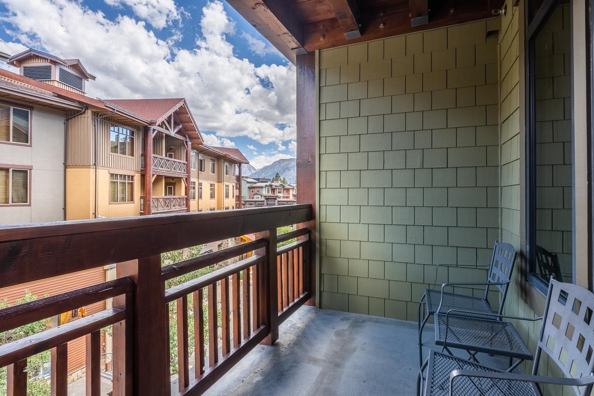 100 Canyon Blvd #3307 Unit: Lincoln House #3307
