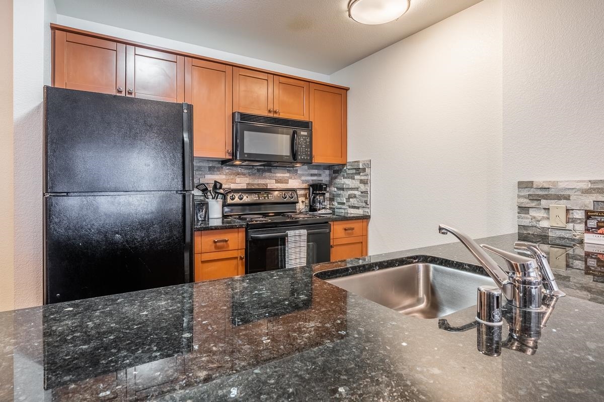 100 Canyon Blvd #3307 Unit: Lincoln House #3307
