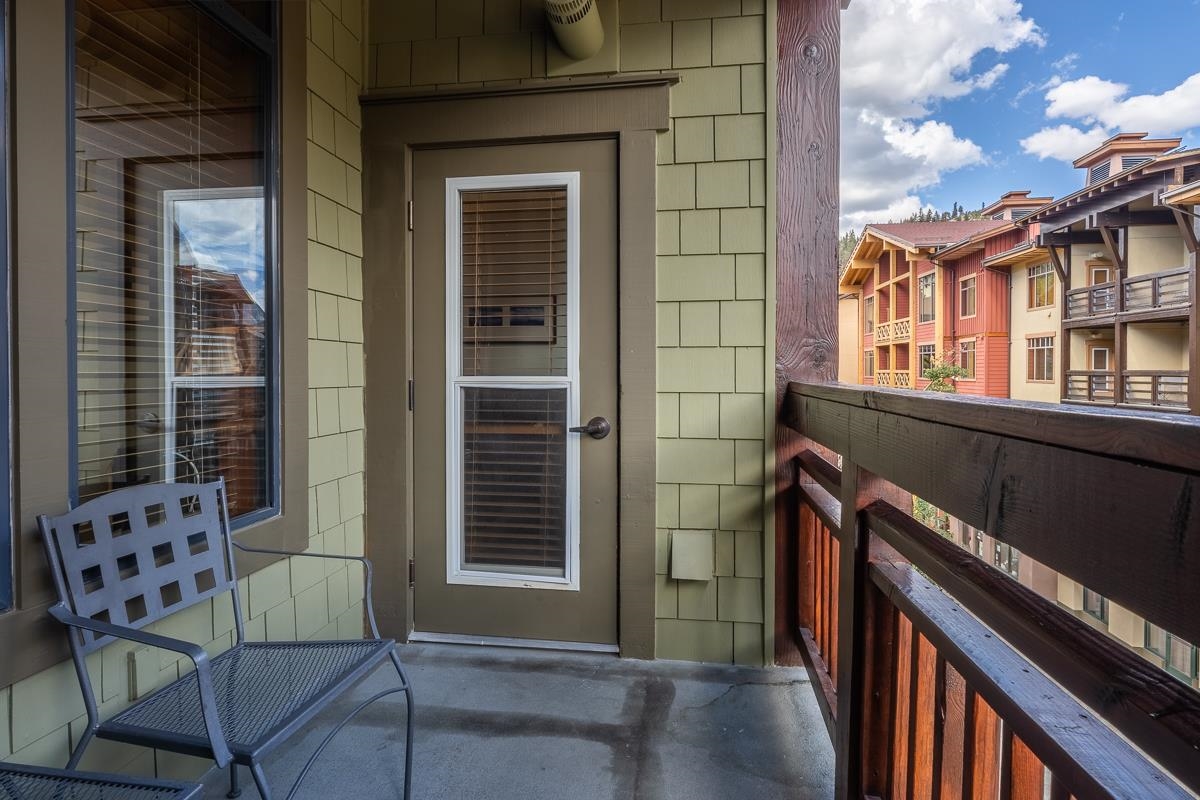 100 Canyon Blvd #3307 Unit: Lincoln House #3307