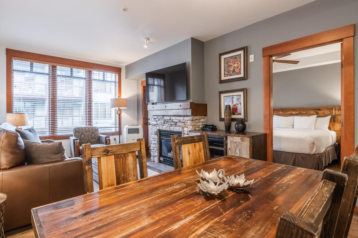 100 Canyon Blvd #3307 Unit: Lincoln House #3307