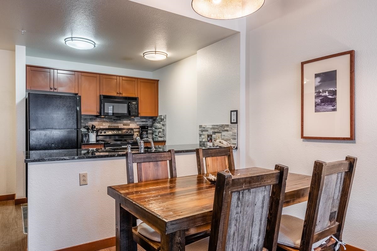 100 Canyon Blvd #3307 Unit: Lincoln House #3307