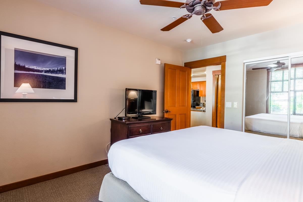 1111 Forest Trail #1204 Unit: Grand Sierra Lodge #1204