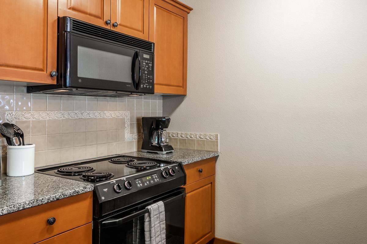 1111 Forest Trail #1204 Unit: Grand Sierra Lodge #1204