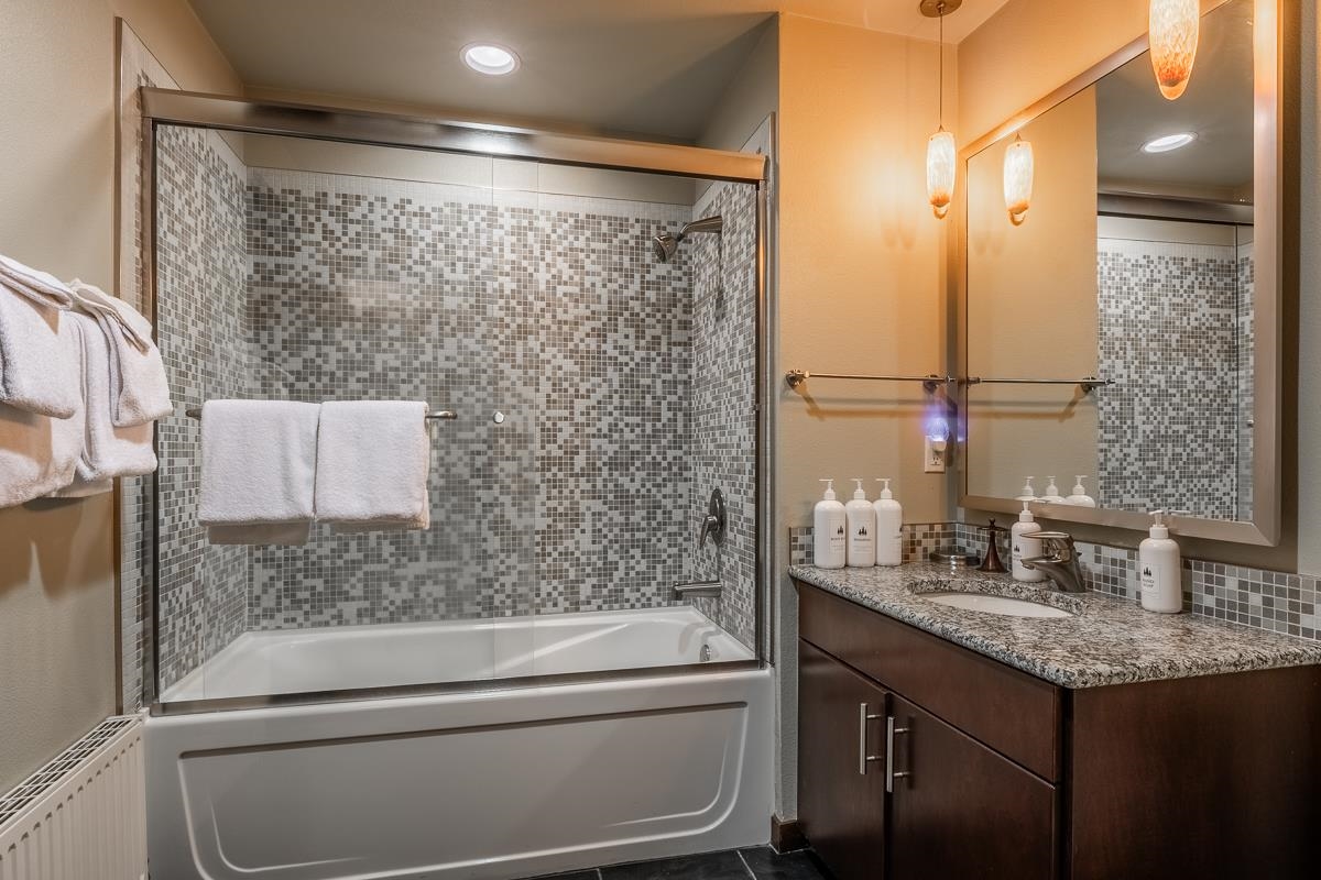 2004 Sierra Star Pkwy #4