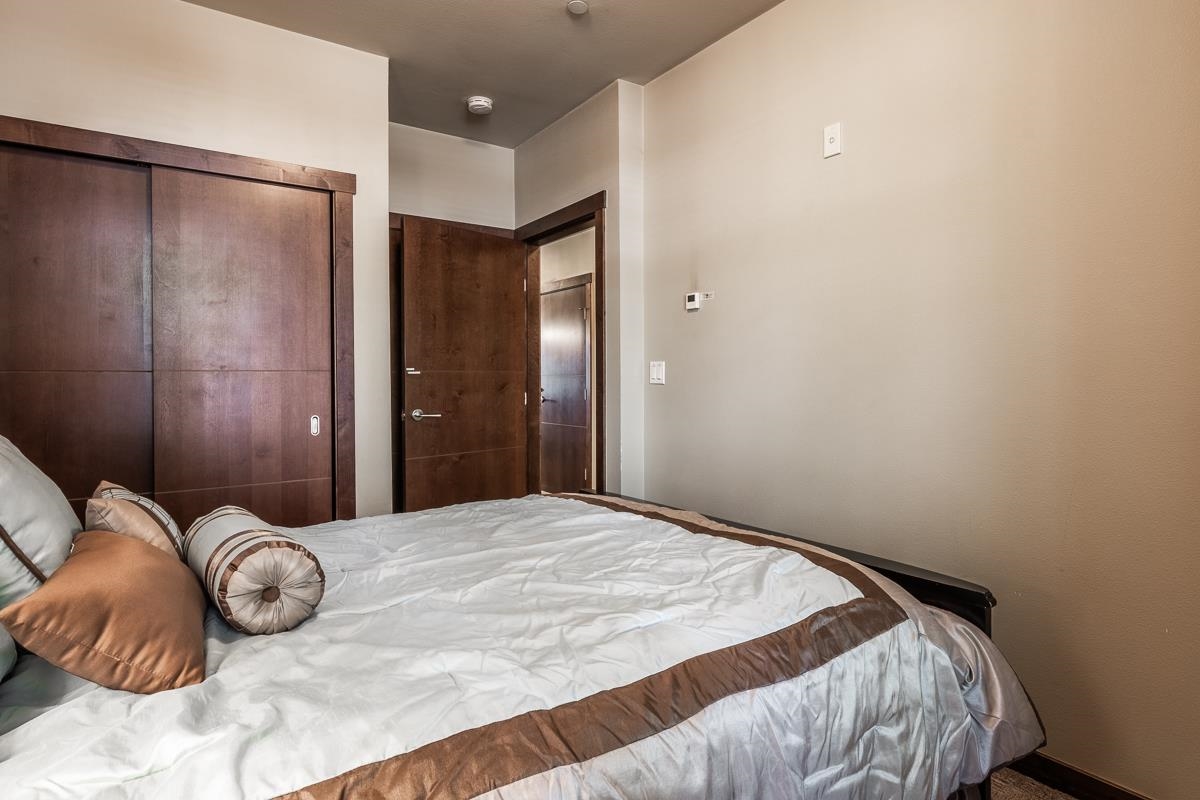 2004 Sierra Star Pkwy #4