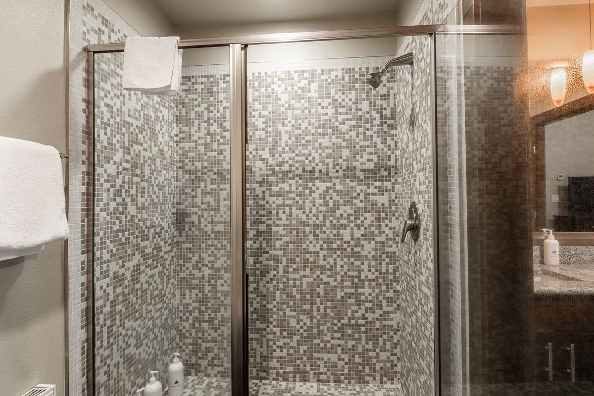 2004 Sierra Star Pkwy #4