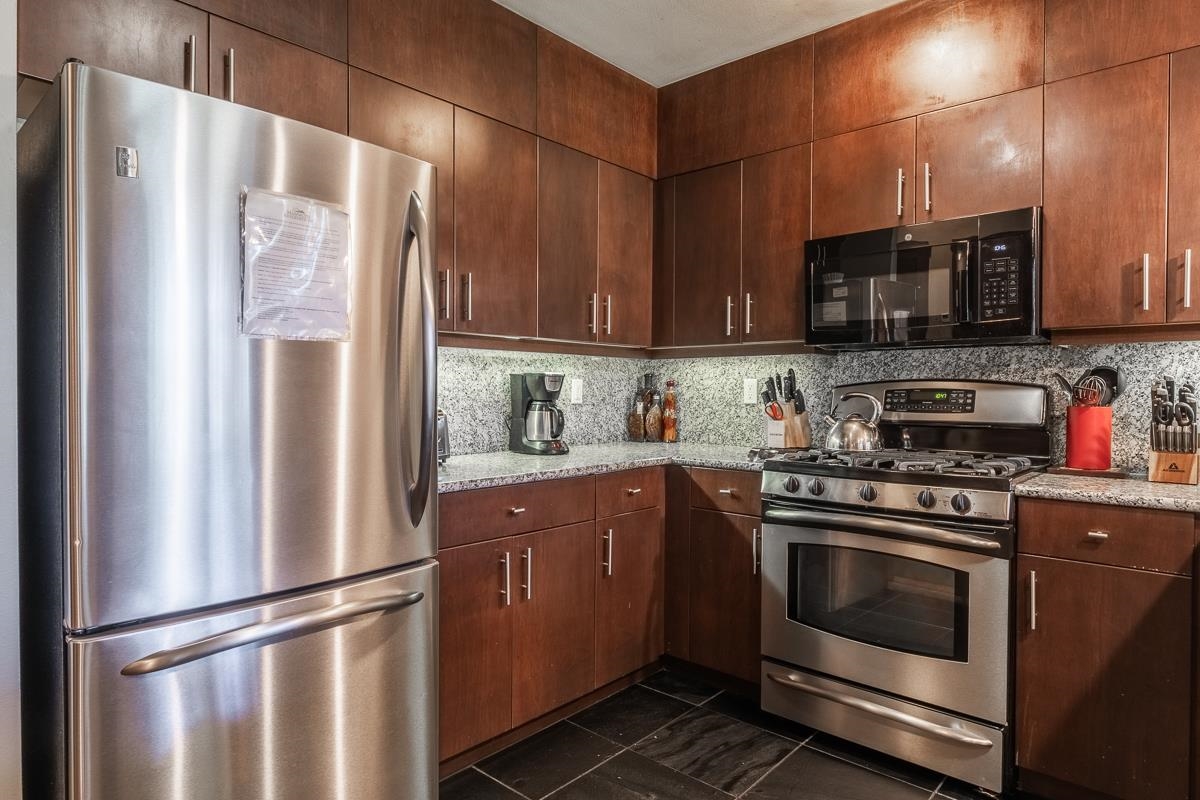 2004 Sierra Star Pkwy #4